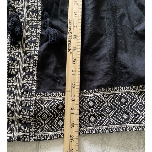 Madewell Camelia Black White Embroidered Boho Peasant Tassel Top Blouse M (flaw) - Picture 7 of 9